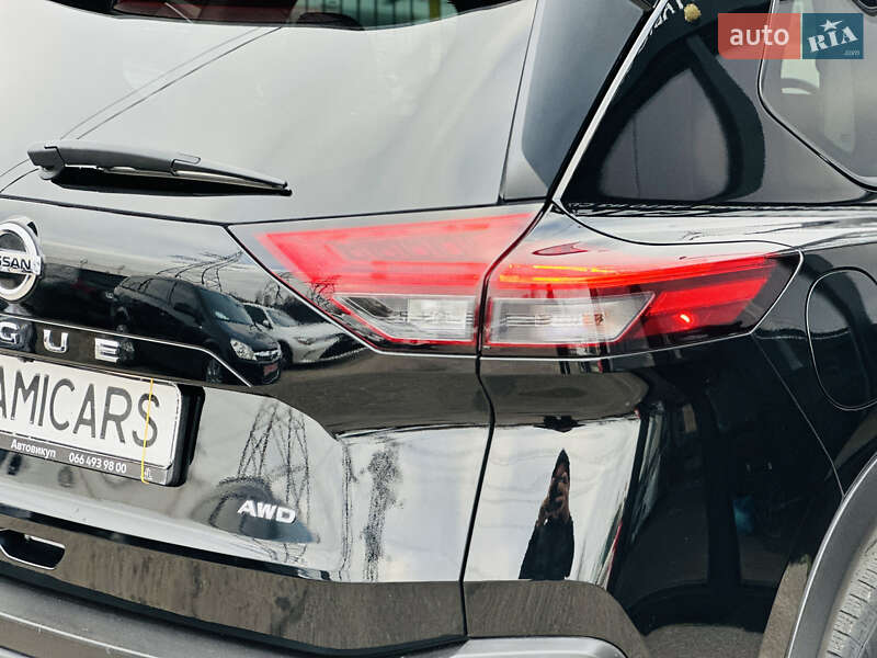 Позашляховик / Кросовер Nissan Rogue 2021 в Харкові