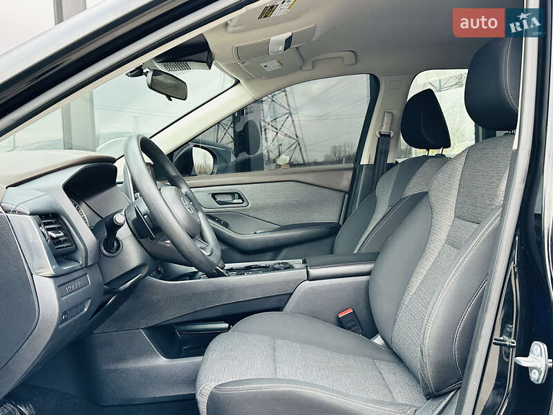 Позашляховик / Кросовер Nissan Rogue 2021 в Харкові