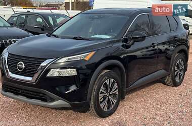 Внедорожник / Кроссовер Nissan Rogue 2021 в Киеве