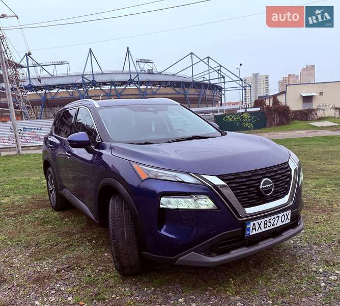 Внедорожник / Кроссовер Nissan Rogue 2021 в Харькове