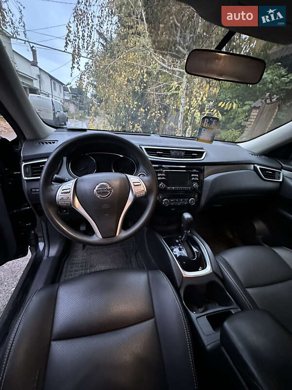 Внедорожник / Кроссовер Nissan Rogue 2015 в Одессе