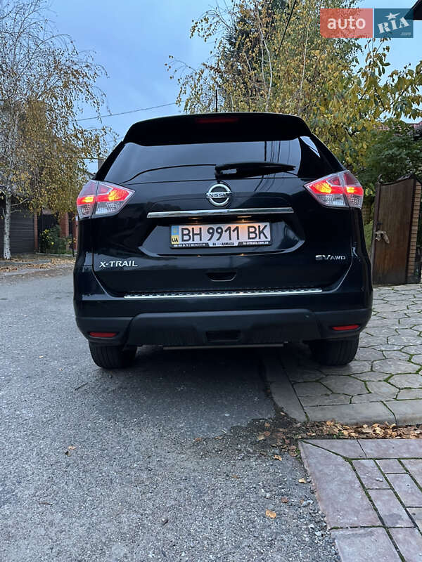 Внедорожник / Кроссовер Nissan Rogue 2015 в Одессе