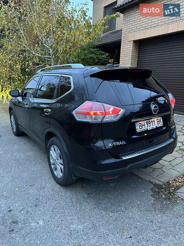 Внедорожник / Кроссовер Nissan Rogue 2015 в Одессе