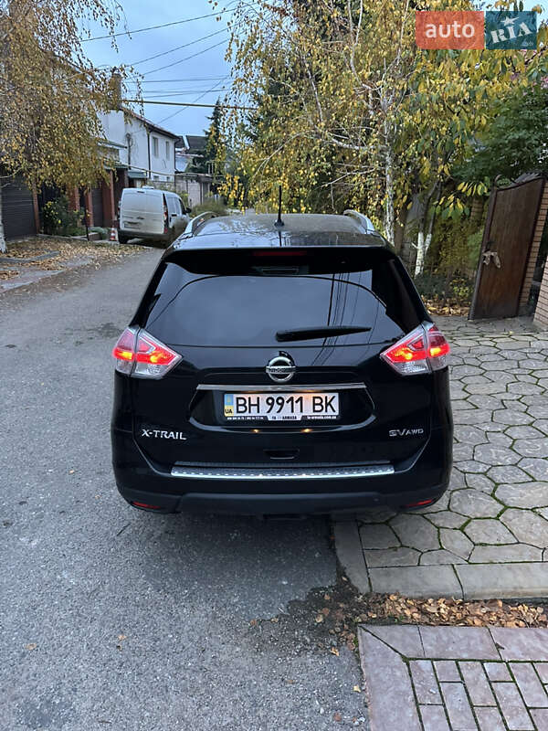 Внедорожник / Кроссовер Nissan Rogue 2015 в Одессе