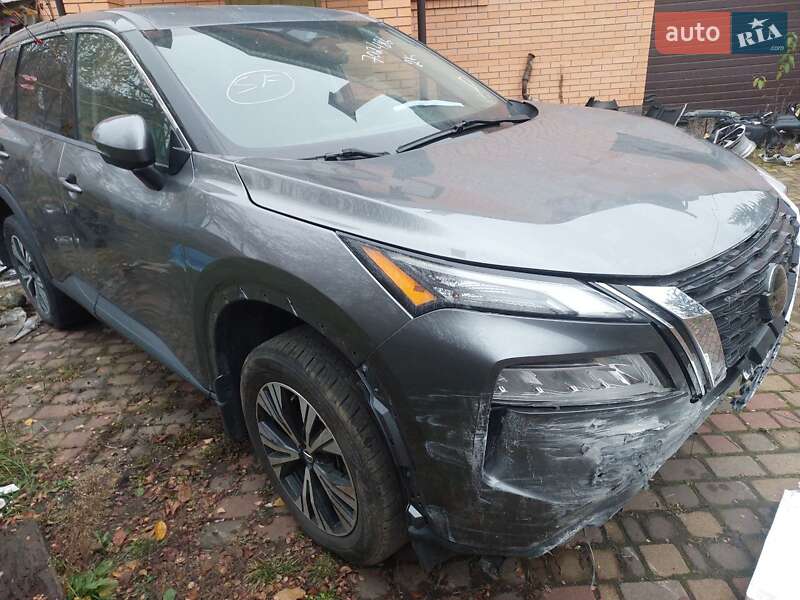 Внедорожник / Кроссовер Nissan Rogue 2021 в Харькове