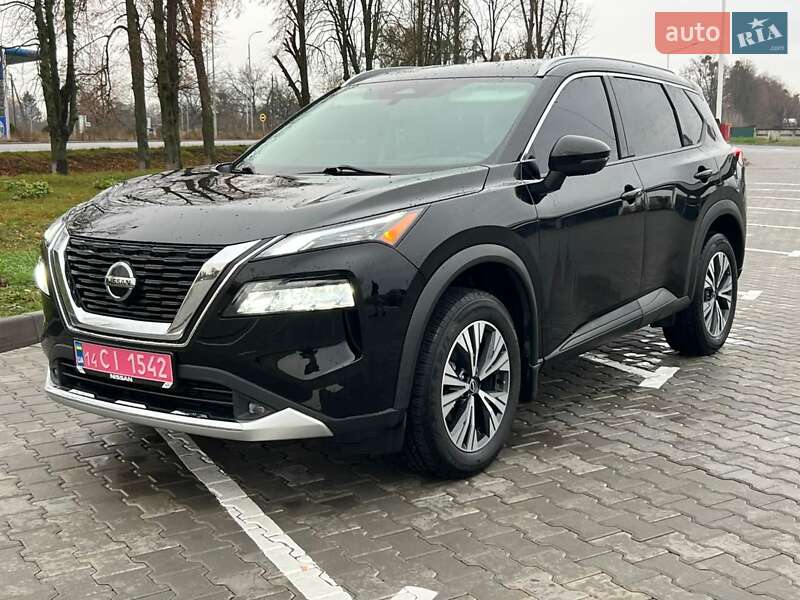 Позашляховик / Кросовер Nissan Rogue 2021 в Вінниці