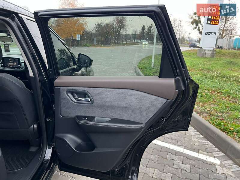 Позашляховик / Кросовер Nissan Rogue 2021 в Вінниці