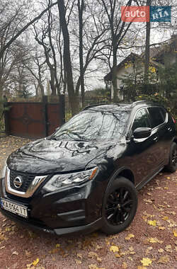 Позашляховик / Кросовер Nissan Rogue 2016 в Києві