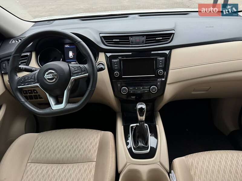 Внедорожник / Кроссовер Nissan Rogue 2019 в Харькове