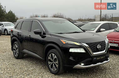 Позашляховик / Кросовер Nissan Rogue 2021 в Івано-Франківську