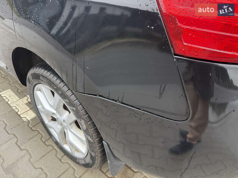 Внедорожник / Кроссовер Nissan Rogue 2012 в Луцке