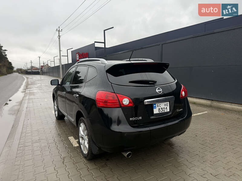 Внедорожник / Кроссовер Nissan Rogue 2012 в Луцке