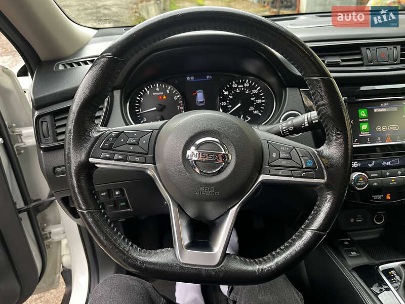 Внедорожник / Кроссовер Nissan Rogue 2018 в Киеве