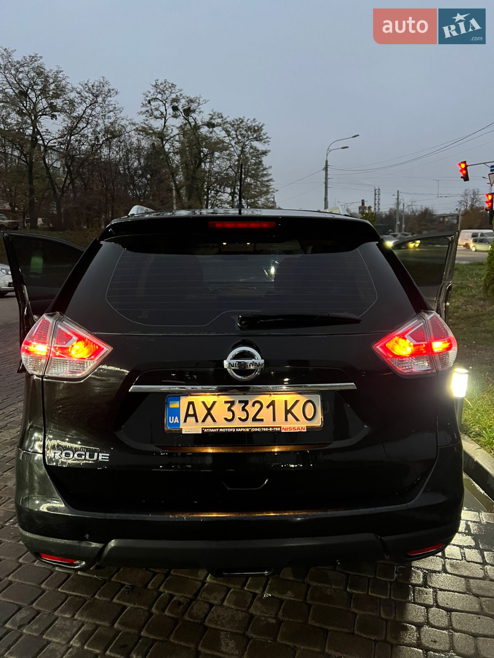 2016 Nissan Rogue - мініатюра 25