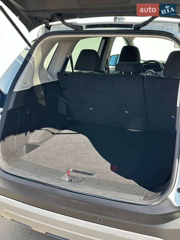 Внедорожник / Кроссовер Nissan Rogue 2023 в Киеве фото 20 Внедорожник / Кроссовер Nissan Rogue 2023 в Киеве