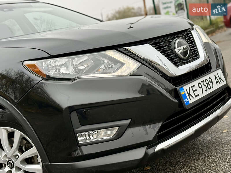 Внедорожник / Кроссовер Nissan Rogue 2020 в Запорожье