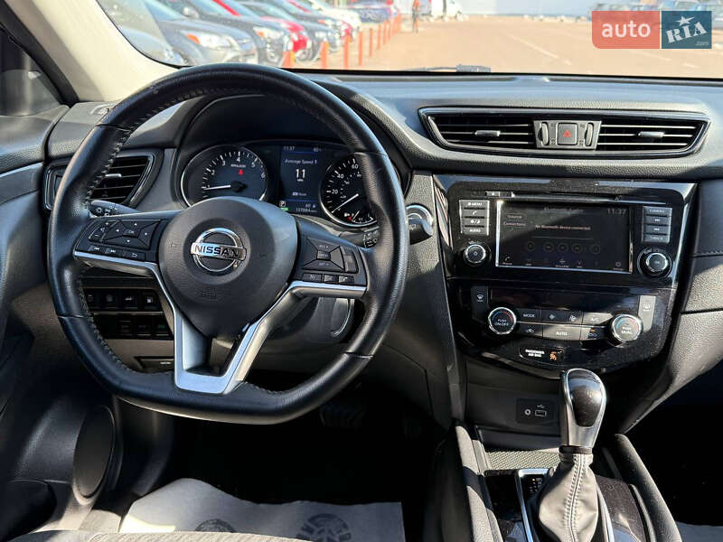 Внедорожник / Кроссовер Nissan Rogue 2020 в Житомире