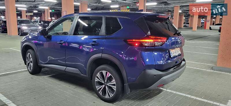 Позашляховик / Кросовер Nissan Rogue 2023 в Києві