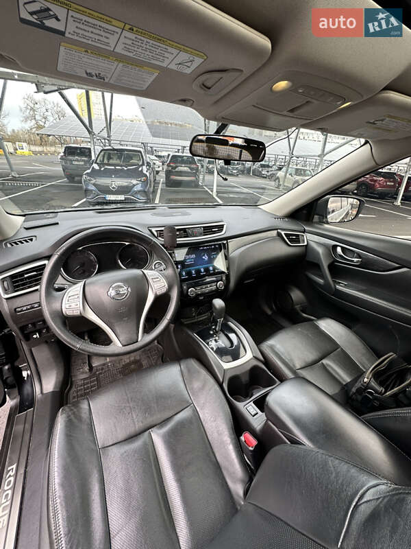 Внедорожник / Кроссовер Nissan Rogue 2014 в Киеве