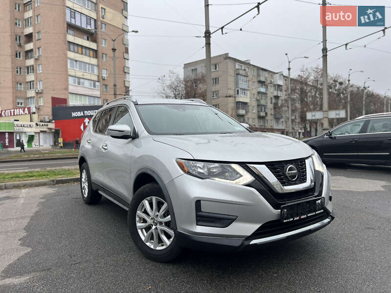 Позашляховик / Кросовер Nissan Rogue 2019 в Харкові