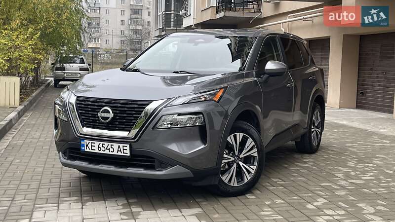 Внедорожник / Кроссовер Nissan Rogue 2023 в Днепре