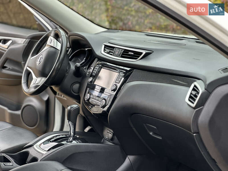 Внедорожник / Кроссовер Nissan Rogue 2016 в Одессе фото 29 Внедорожник / Кроссовер Nissan Rogue 2016 в Одессе