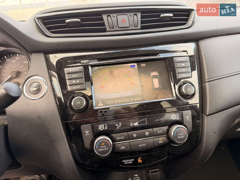 Внедорожник / Кроссовер Nissan Rogue 2019 в Ровно