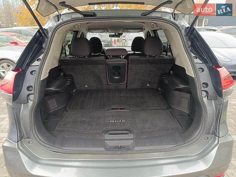 Внедорожник / Кроссовер Nissan Rogue 2019 в Одессе