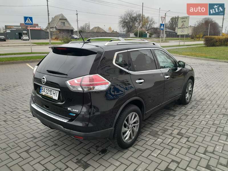 Позашляховик / Кросовер Nissan Rogue 2014 в Кременчуці