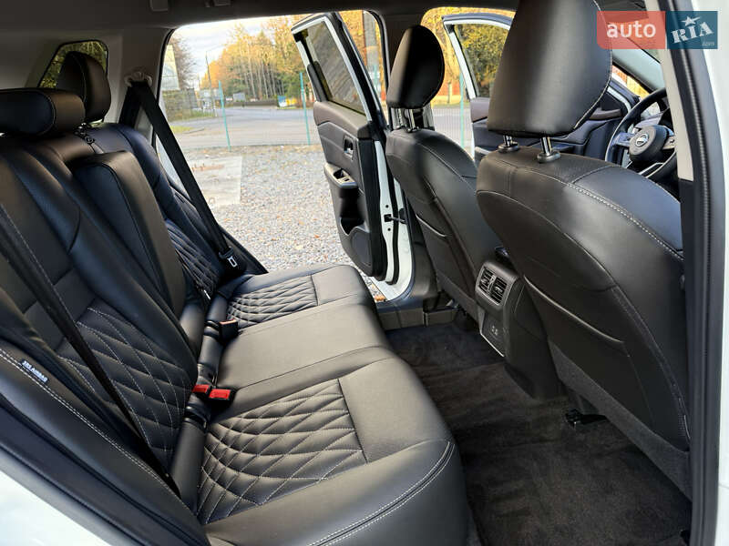 Позашляховик / Кросовер Nissan Rogue 2023 в Трускавці фото 35 Позашляховик / Кросовер Nissan Rogue 2023 в Трускавці