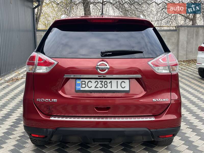 Позашляховик / Кросовер Nissan Rogue 2014 в Миколаєві
