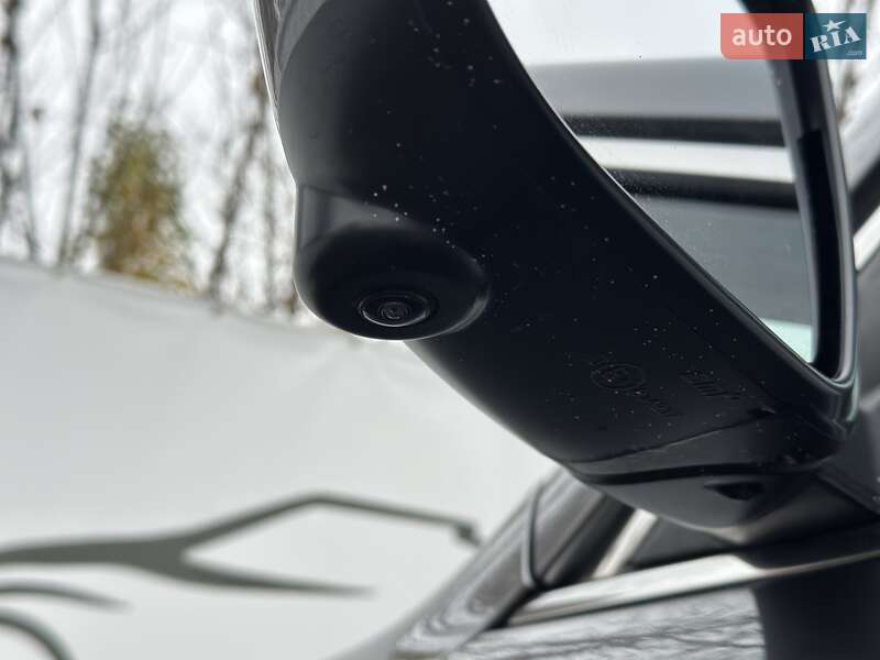 Внедорожник / Кроссовер Nissan Rogue 2019 в Киеве