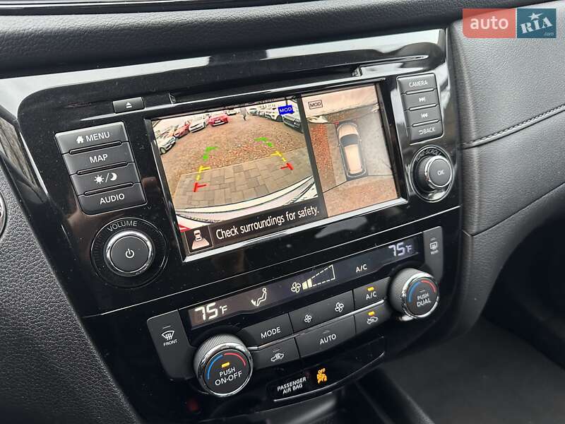 Внедорожник / Кроссовер Nissan Rogue 2019 в Киеве