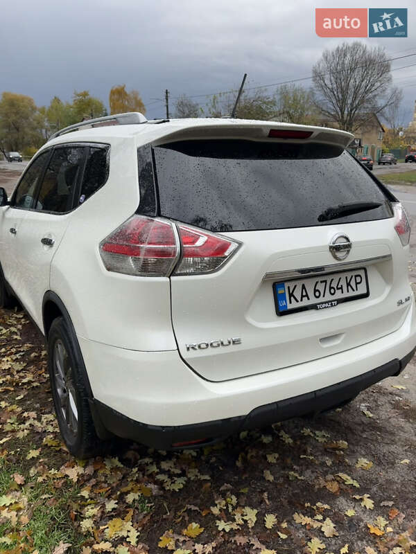 Позашляховик / Кросовер Nissan Rogue 2016 в Києві