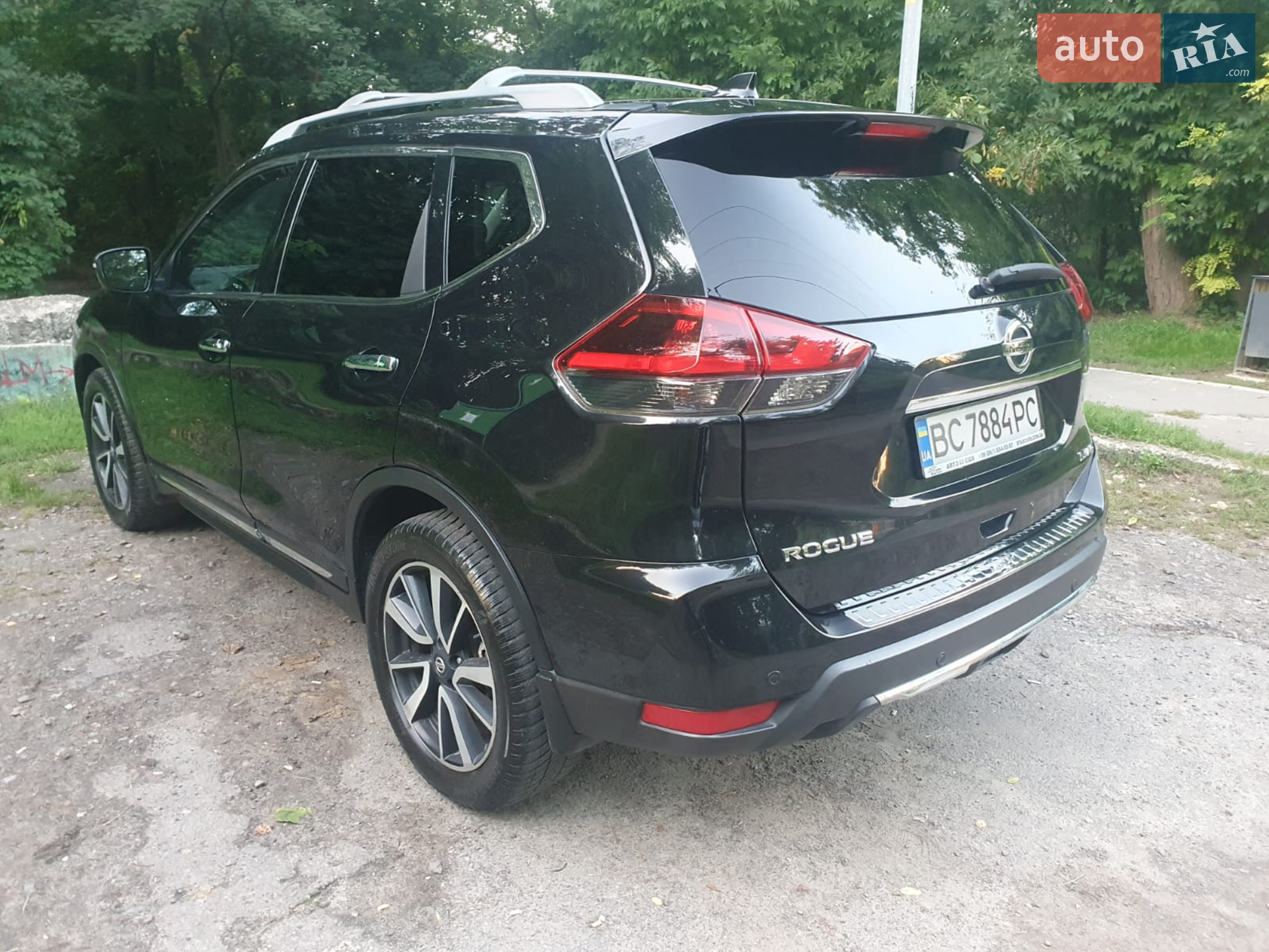 2019 Nissan Rogue - мініатюра 3