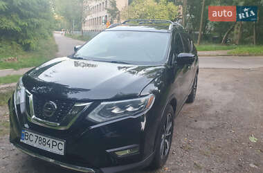 Позашляховик / Кросовер Nissan Rogue 2019 в Львові