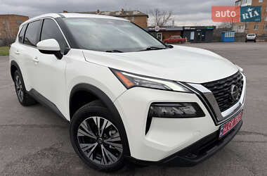 Позашляховик / Кросовер Nissan Rogue 2021 в Тульчині