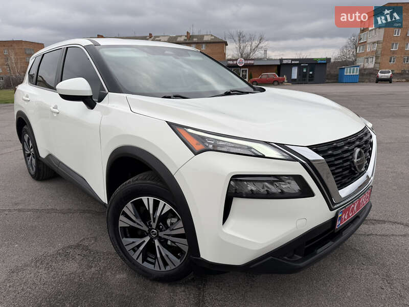 Nissan Rogue 2021