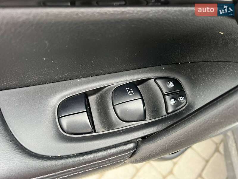 Внедорожник / Кроссовер Nissan Rogue 2018 в Львове фото 16 Внедорожник / Кроссовер Nissan Rogue 2018 в Львове