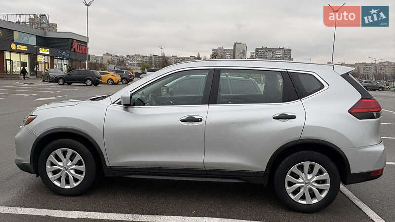 Позашляховик / Кросовер Nissan Rogue 2016 в Києві