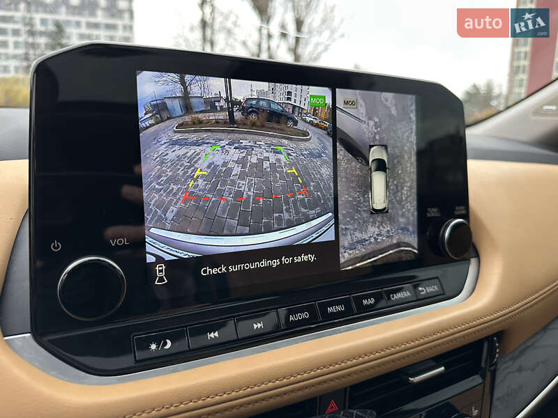 Внедорожник / Кроссовер Nissan Rogue 2021 в Львове