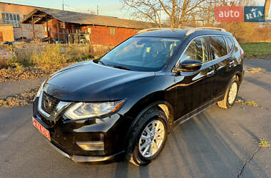 Позашляховик / Кросовер Nissan Rogue 2018 в Рівному