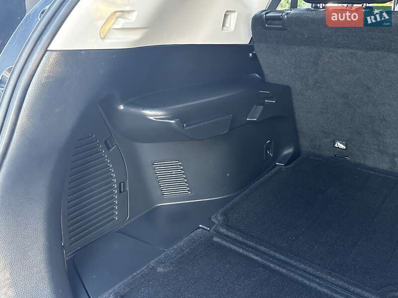 Внедорожник / Кроссовер Nissan Rogue 2019 в Дрогобыче