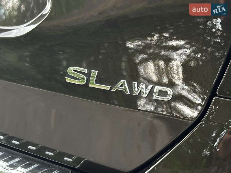 Внедорожник / Кроссовер Nissan Rogue 2015 в Дрогобыче