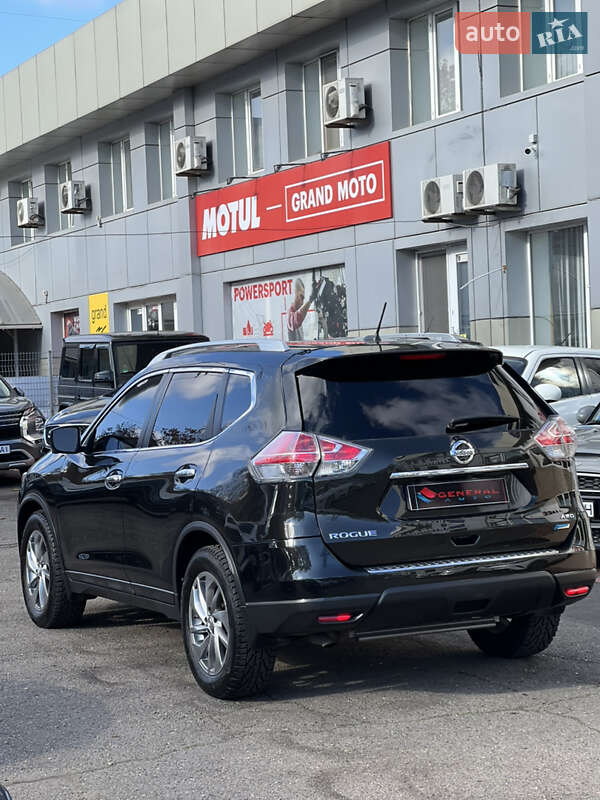 Позашляховик / Кросовер Nissan Rogue 2014 в Одесі