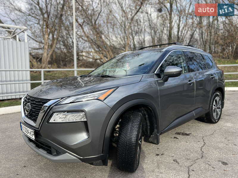 Внедорожник / Кроссовер Nissan Rogue 2021 в Харькове