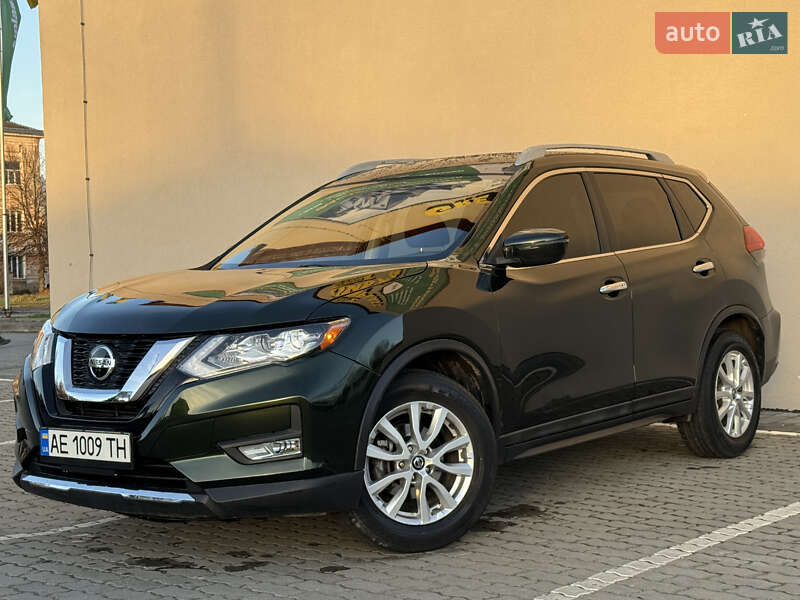 Внедорожник / Кроссовер Nissan Rogue 2017 в Дрогобыче фото 9 Внедорожник / Кроссовер Nissan Rogue 2017 в Дрогобыче