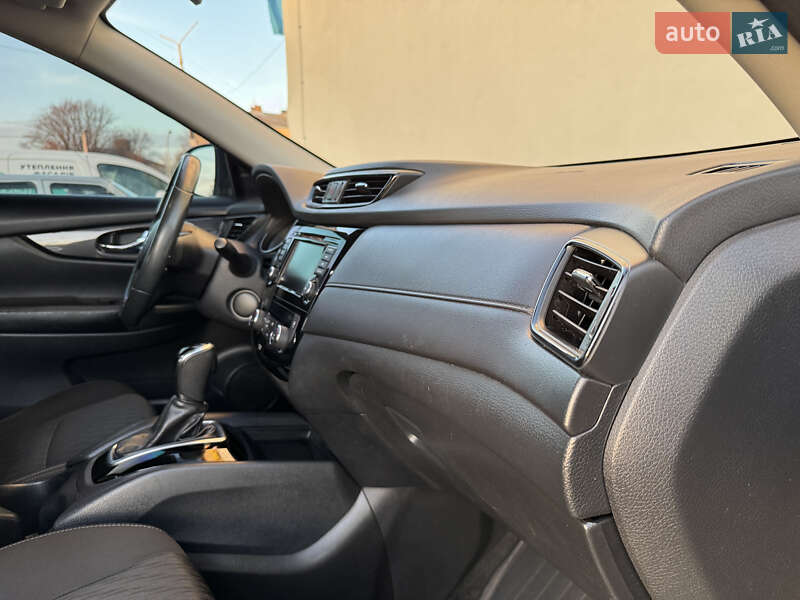 Внедорожник / Кроссовер Nissan Rogue 2017 в Дрогобыче фото 54 Внедорожник / Кроссовер Nissan Rogue 2017 в Дрогобыче