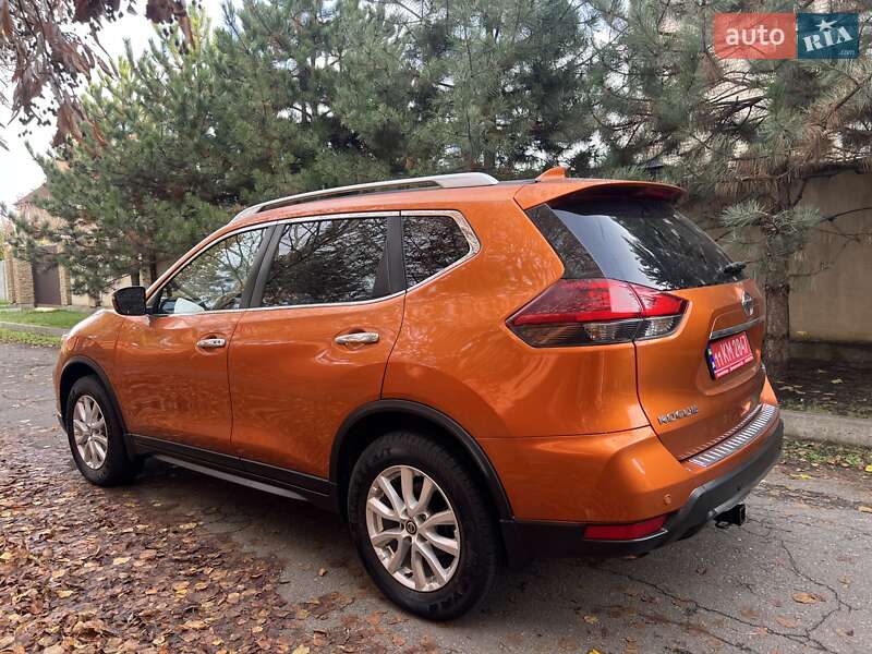 Внедорожник / Кроссовер Nissan Rogue 2018 в Днепре