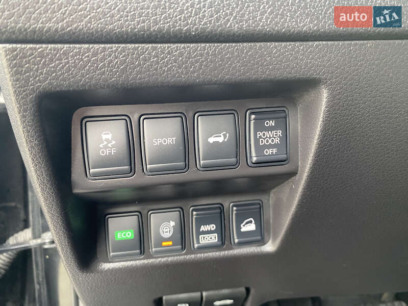 Внедорожник / Кроссовер Nissan Rogue 2015 в Полтаве фото 33 Внедорожник / Кроссовер Nissan Rogue 2015 в Полтаве